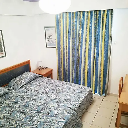 Mike's Basilica بافوس