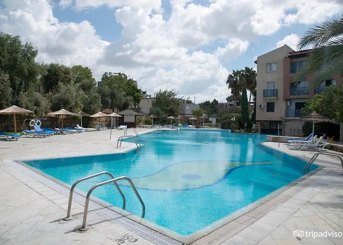 Mike's Basilica Appartement Paphos