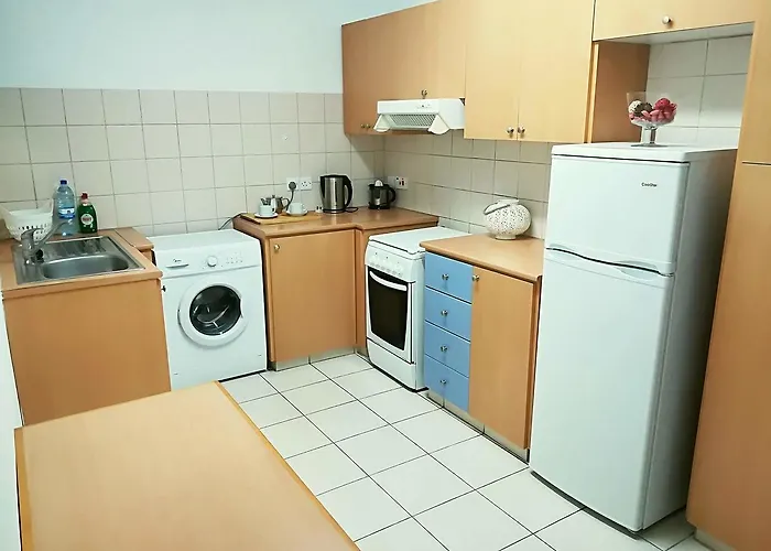 Mike's Basilica * Пафос