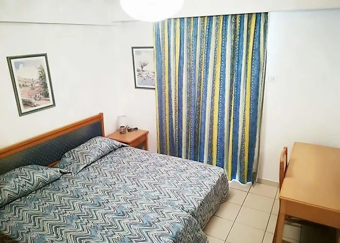 Mike's Basilica パ フォス